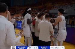 包含VAR判罚再引争议，孙兴慜对阵曼城裁判判点引发巨大争议的词条