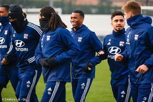 移动应用-卡塔尔世界杯中国元素抢眼引热议